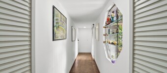 Queen BR Suite /2PPL/ Metro#APU