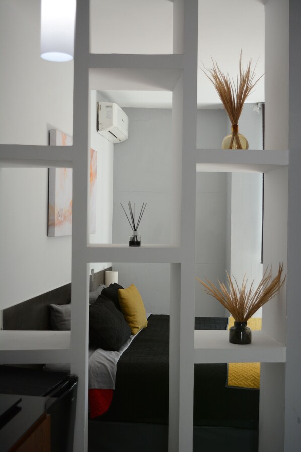 1 soverom, strykejern/-brett og sengetøy