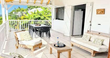 4-star Villa Lauréal with 180° sea view and private pool, ideal for 10 people