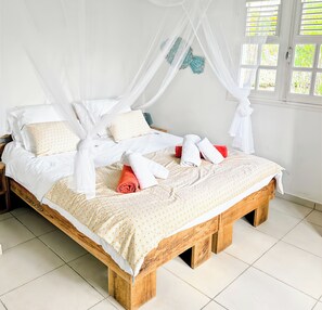 5 quartos, ferros/tábuas de passar roupa, berço de viagem, Wi-Fi