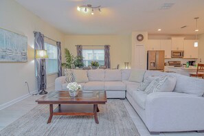 TV, video games - Go!#27 - CHAMPIONS GATE (Kissimmee)