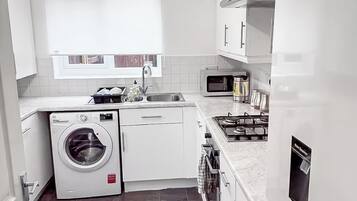 Microwave, oven, stovetop, dishwasher