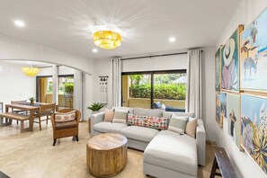 Smart TV, mesa de pingue-pongue