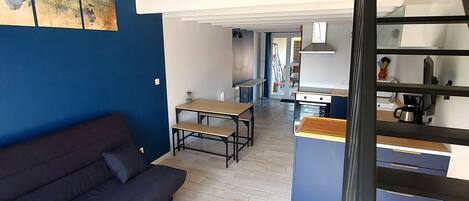 تلفزيون ذكي، كُتُب