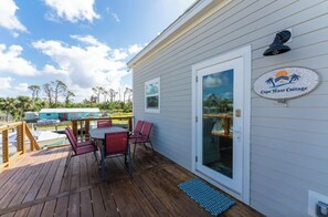 تناول الطعام بالخارج