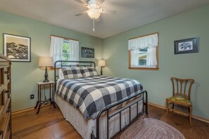 2 間睡房、書桌、免費 Wi-Fi、床單