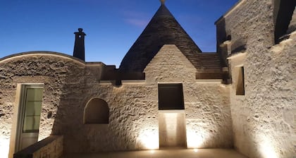 Trullo Cono Dorato - Ostuni