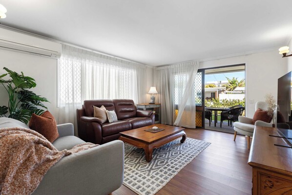 Télévision, espaces bureaux