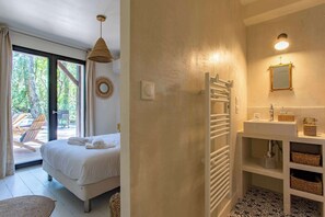 4 chambres, bureau, fer et planche à repasser, Wi-Fi