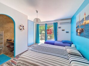 4 Schlafzimmer, Bügeleisen/Bügelbrett, kostenloses WLAN