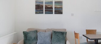 New 2BR in Pensbury Street
