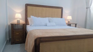 3 Schlafzimmer, Bügeleisen/Bügelbrett, kostenloses WLAN, Bettwäsche