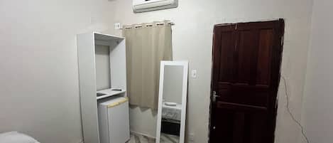 Basic Double Room | Free WiFi