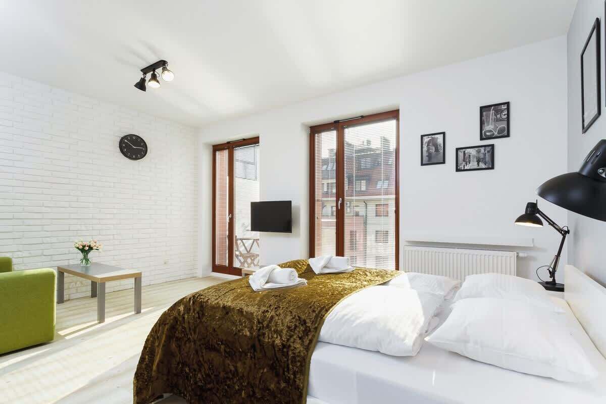 Iron/ironing board, WiFi