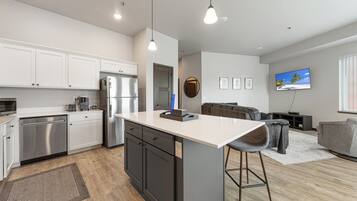 Microwave, oven, stovetop, dishwasher