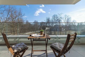 Outdoor dining - Grzegórzecka 69E | Prestige Apartment | Parking (Kraków)