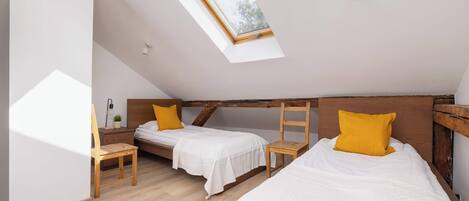 2 bedrooms, iron/ironing board, travel crib, WiFi