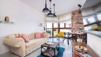 Televisión, oficina