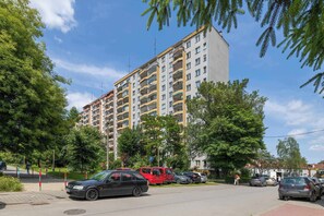 Exterior - Meissnera 6 | Krakow | Air-conditioned Apartment | Wi-Fi (Kraków)