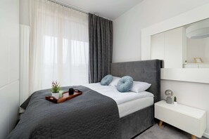 1 habitación, tabla de planchar con plancha, wifi y ropa de cama 