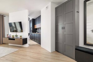 Interior - Laszkiewicza 8A | Elegant Apartment | Parking (Kraków)