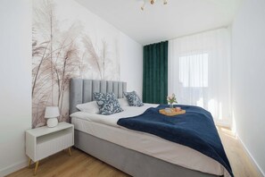 1 bedroom, iron/ironing board, travel cot, WiFi