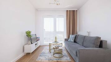 Een televisie en een kantoor