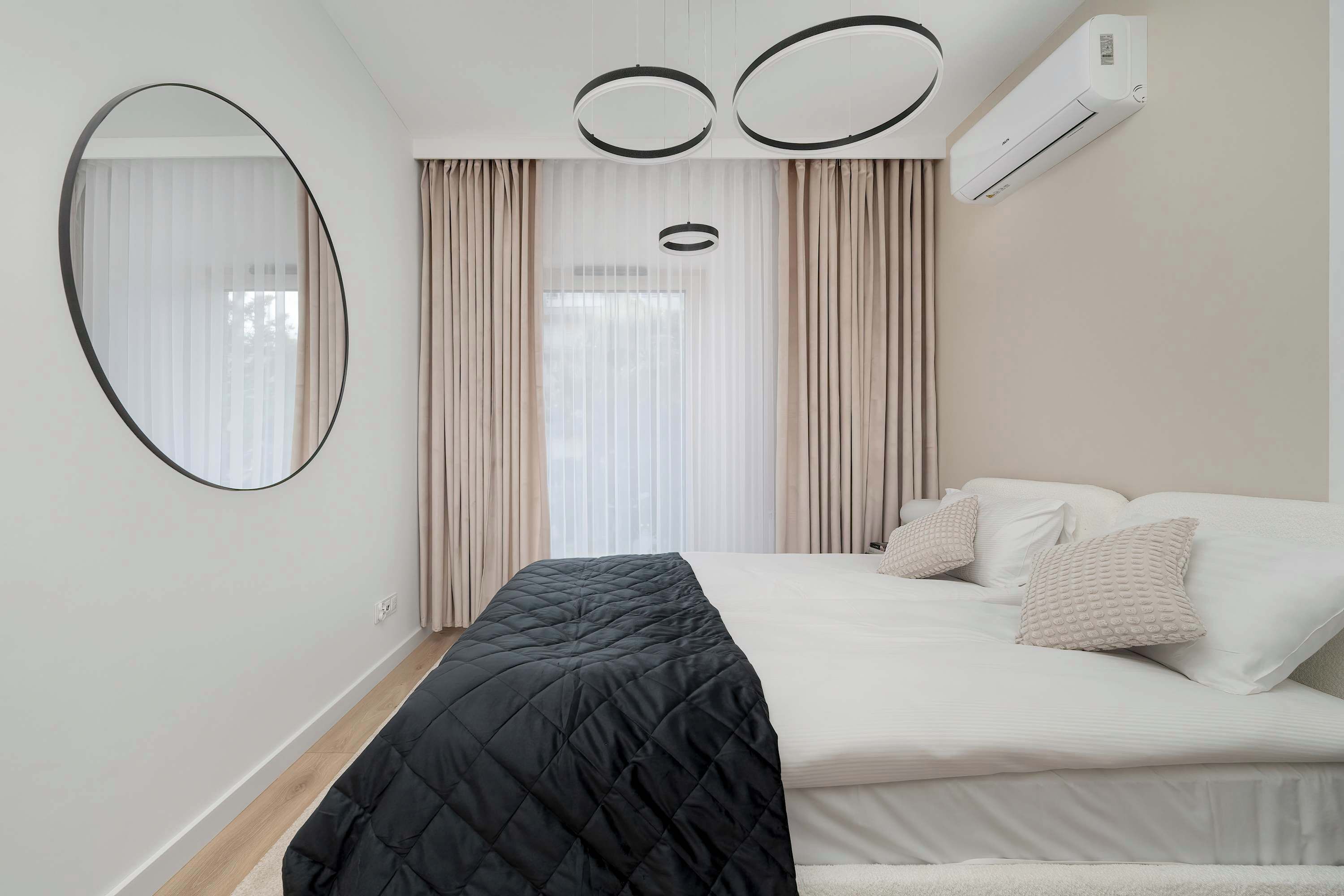 1 bedroom, iron/ironing board, travel cot, WiFi