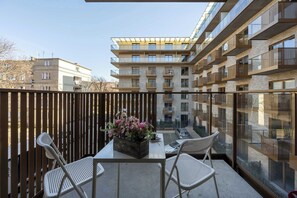 Outdoor dining - Czysta 4 | Comfortable studio | Balcony (Wrocław)