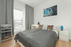 1 soverom, skrivebord, strykejern/-brett og wi-fi