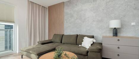 Téléviseur, bureau