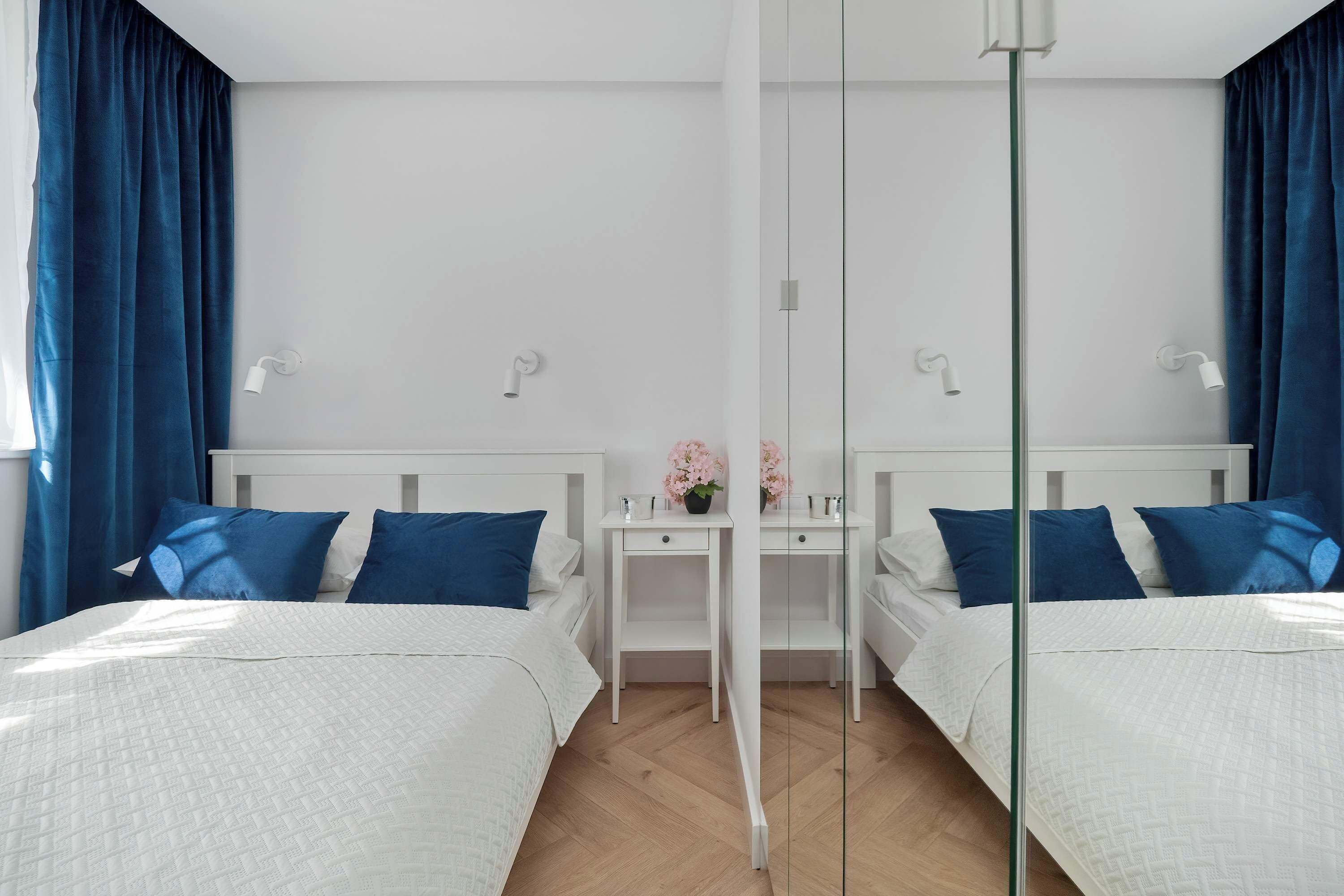 1 dormitorio, tabla de planchar con plancha, cuna de viaje y wifi