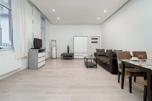 TV, offices