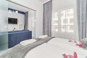 1 bedroom, iron/ironing board, WiFi, bed sheets