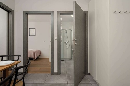 Kukuczki 7 Stylowy Apartament we Wroclawiu by Noclegi Renters