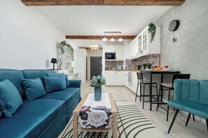 Televisión, oficina