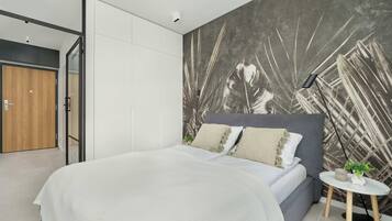 1 bedroom, iron/ironing board, travel crib, WiFi