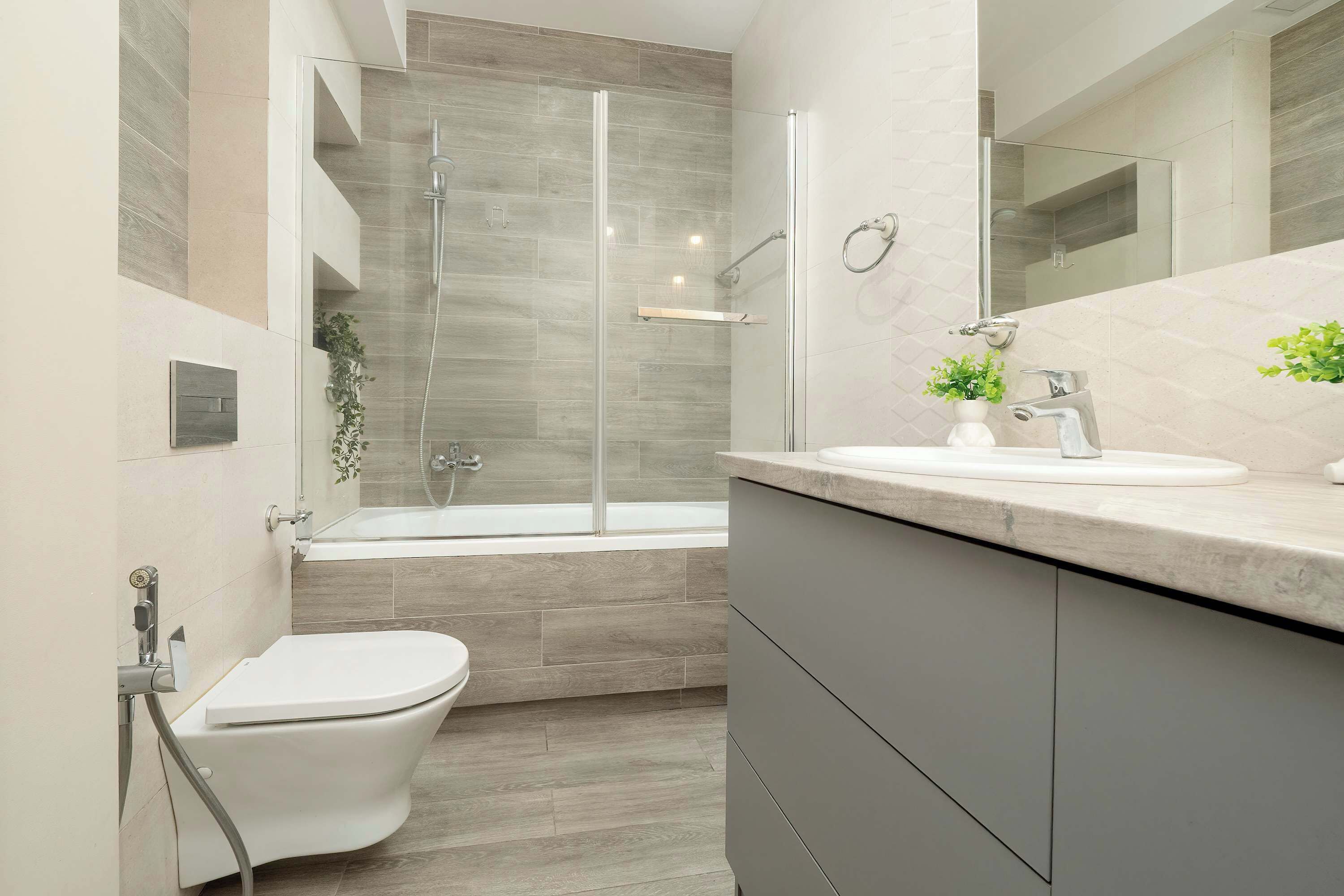 Shower, hair dryer, towels, shampoo