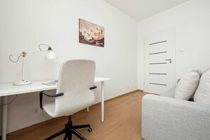 تلفزيون، مكتب