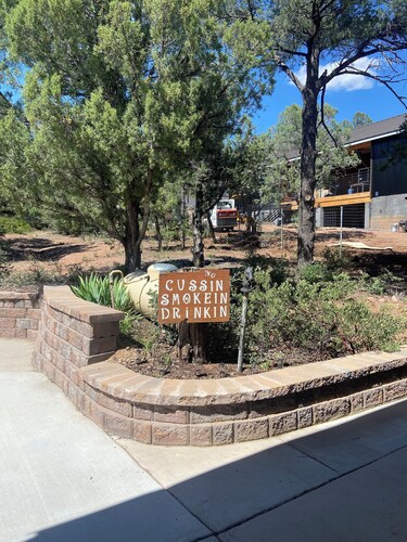 Charming 3-bedroom country house with WiFi, AC in Star Valley