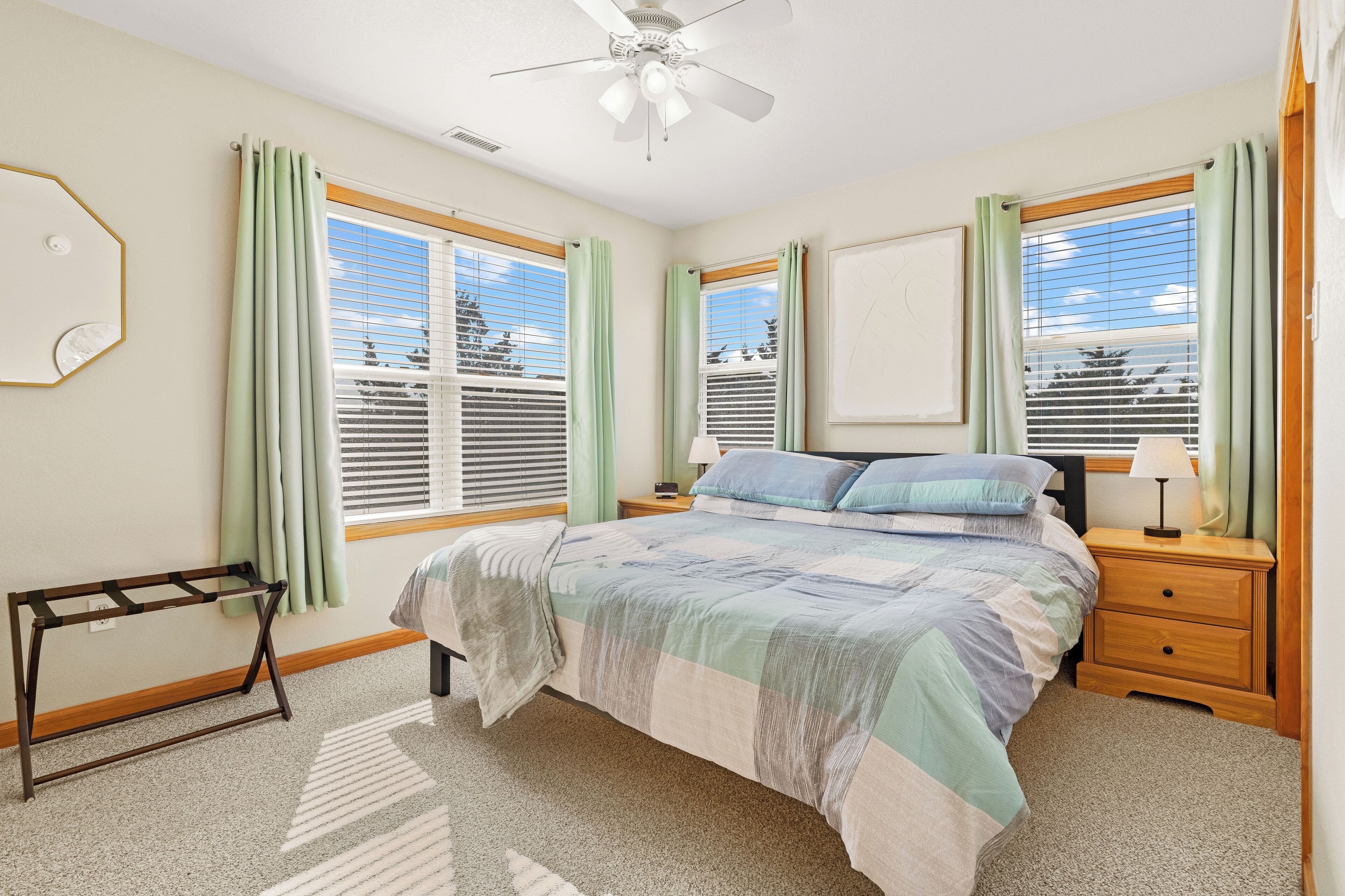 3 bedrooms, WiFi, bed sheets