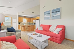Smart TV, fireplace