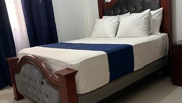 2 Schlafzimmer, Bügeleisen/Bügelbrett, WLAN