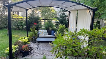 Deluxe Suite | Garden view