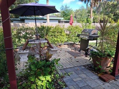 Three Sisters Cottages