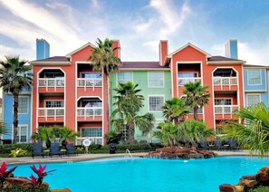 Pool - Gulf View +  Private Balcony + Pools + Steps to Beach (Galveston)