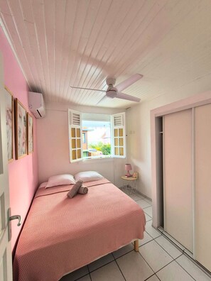 3 Schlafzimmer, Bügeleisen/Bügelbrett, Reisekinderbett, kostenloses WLAN