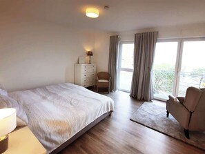 2 多间卧室、熨斗/熨衣板、WiFi