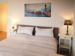 2 slaapkamers, een strijkplank/strijkijzer, wifi