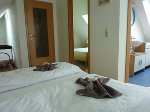 4 habitaciones, cuna de viaje y wifi 